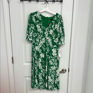 NWT Maggy London Dress Size 8